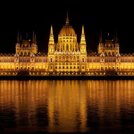 Parliament Apartment Budapest Exterior photo